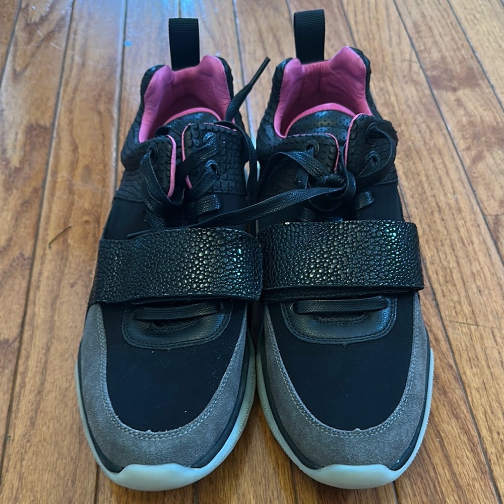 Black and Pink Sneakers with Strap